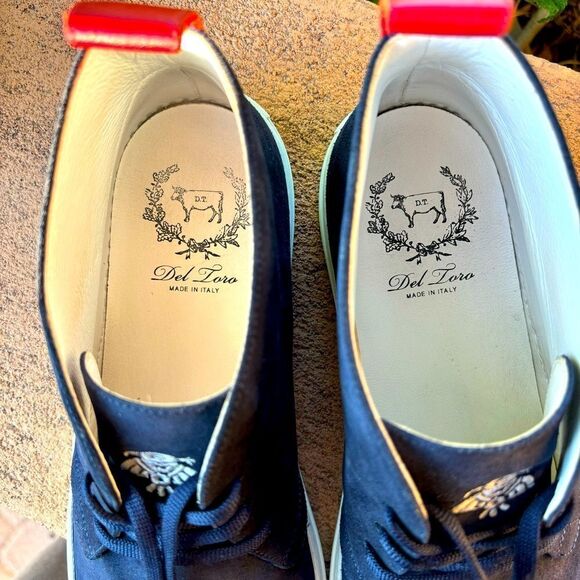 Del Toro Suede Chukka - Picture 6 of 11